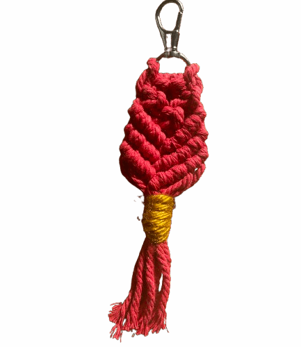 Makramee Schlüsselanhänger – Handgemacht & individuell